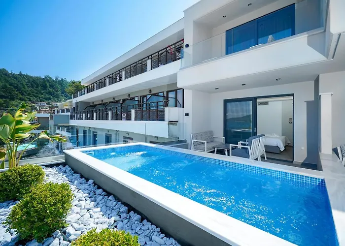 Apartahotel Aloe Elegant 4*